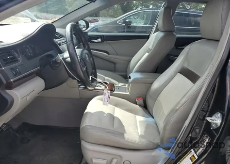 2012 Toyota Camry Se z USA, uszkodzony, nr VIN 4T1BK1FK2CU512773